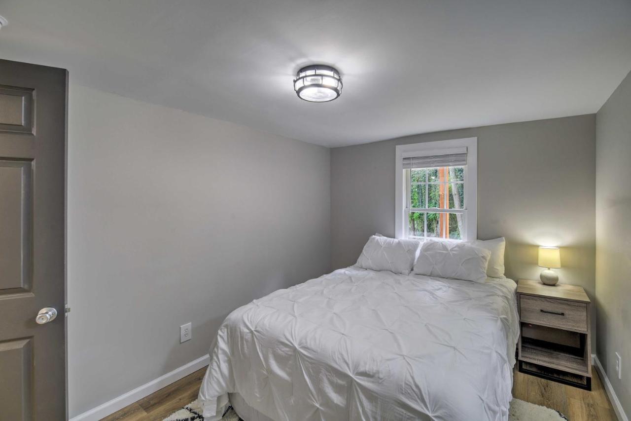Updated Bristol Retreat About 2 Miles To Downtown! Exterior photo